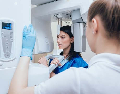 Woman receiving 3D CT scan